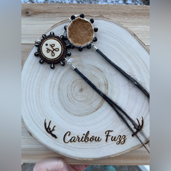 SOLD**Handmade The People Whale Baleen Earrings - Picture 1 of 2